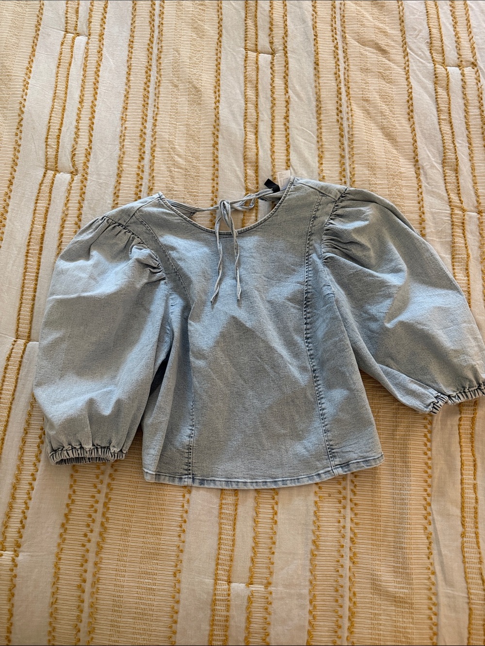 H&M denim puff sleeve top